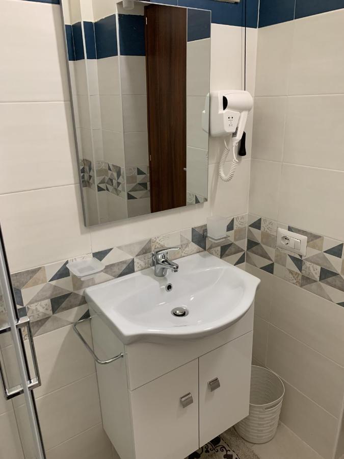 Erythra Bed And Breakfast Ρέτζιο ντι Καλάμπρια Εξωτερικό φωτογραφία